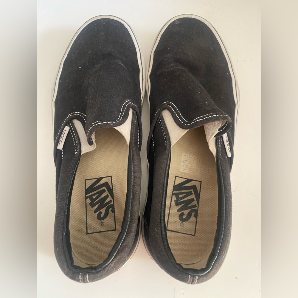 Black vans